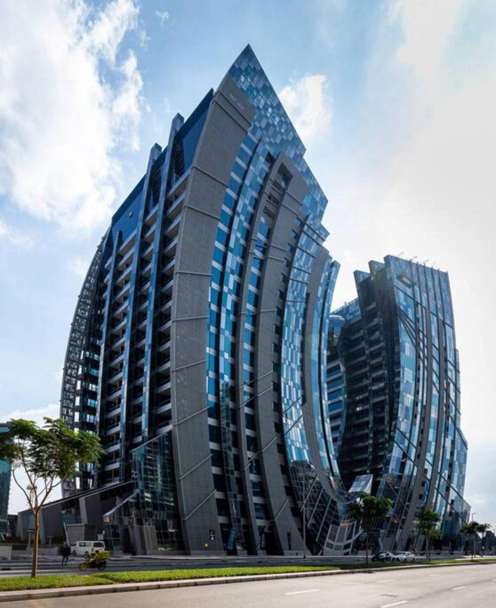 Globalstay J One Tower Apartments At Pearl Of Uae Дубай Экстерьер фото
